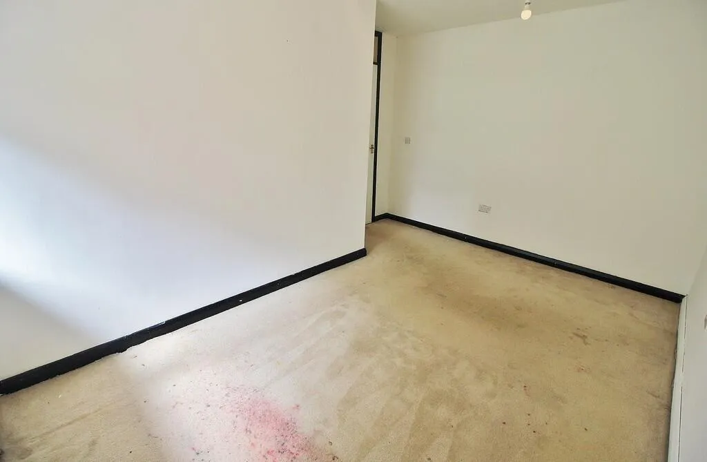3 bed Terraced