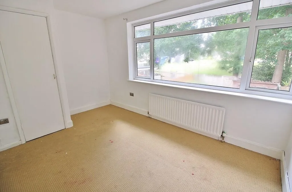 3 bed Terraced