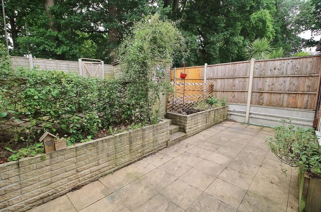 3 bed Terraced