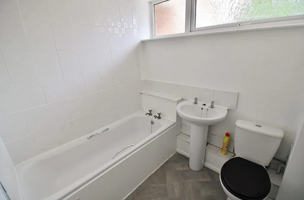 3 bed Terraced