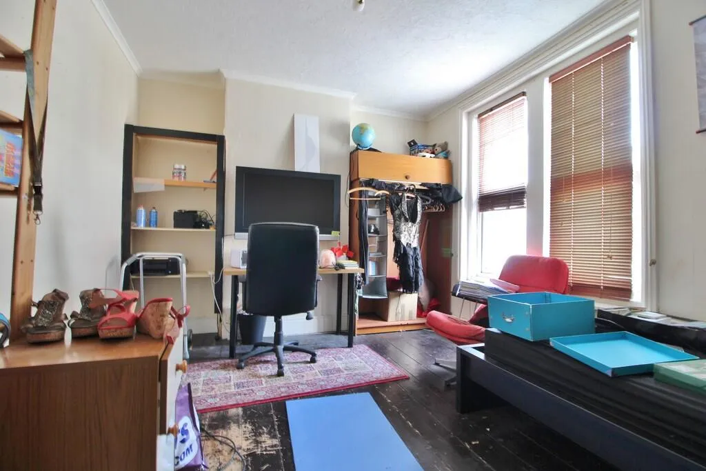 3 bed Terraced
