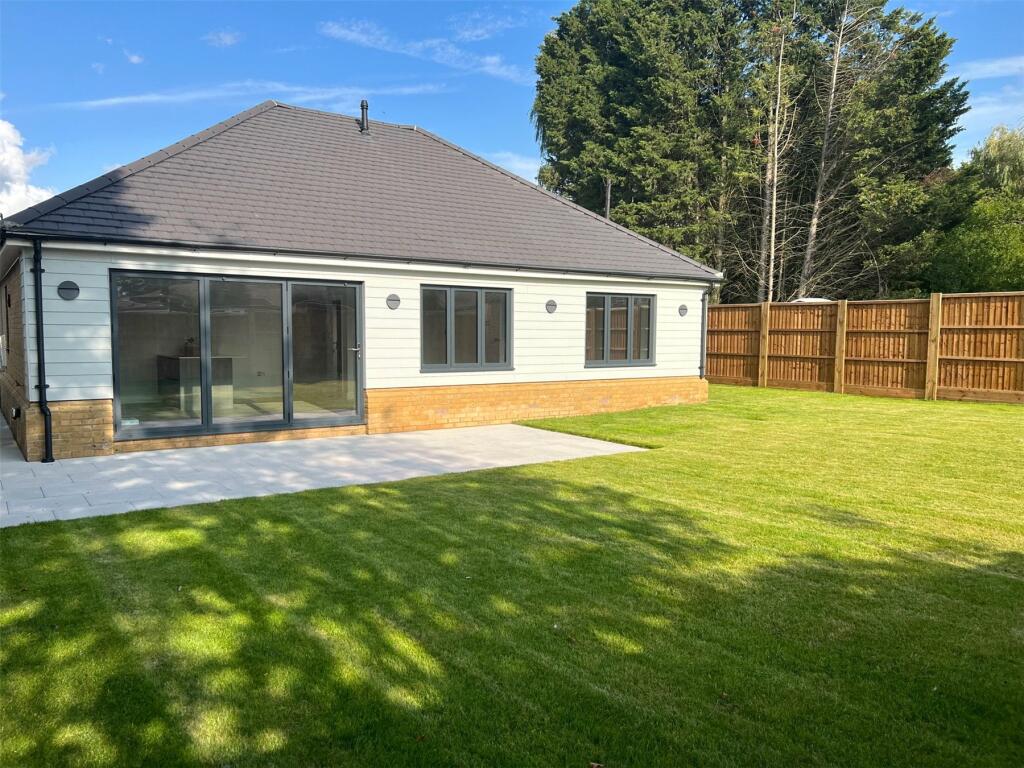 3 bed Detached Bungalow