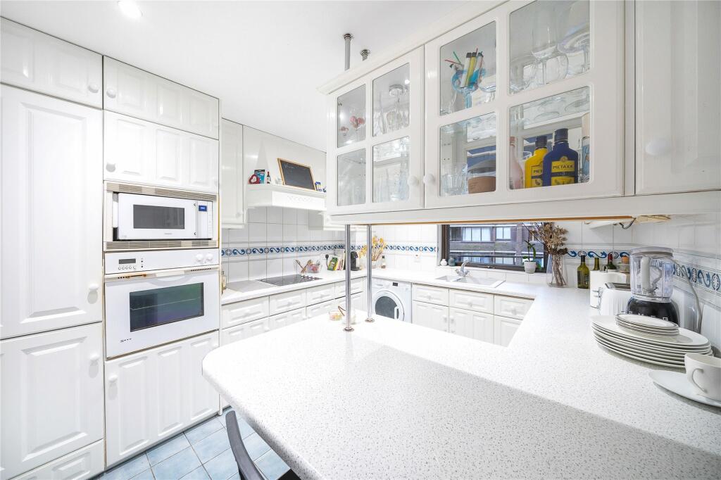 3 bed Apartment