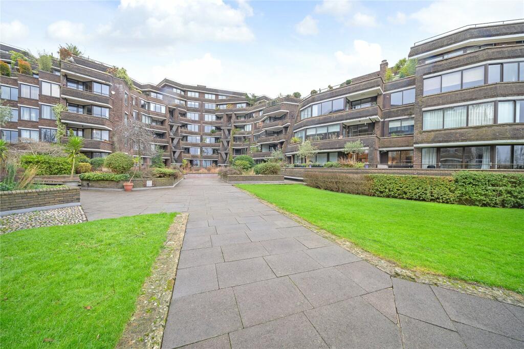 3 bed Apartment