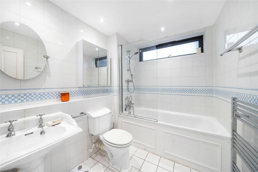 3 bed Apartment