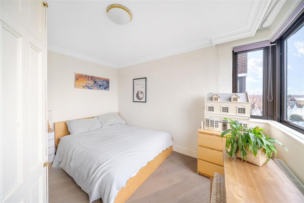 3 bed Apartment