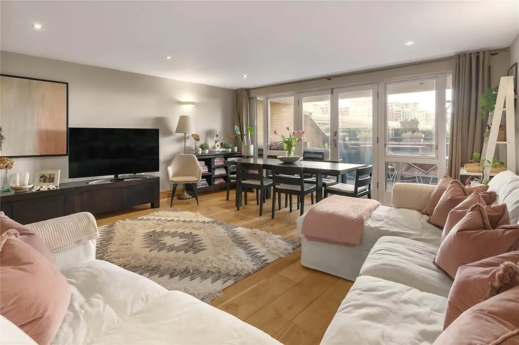 2 bed Apartment