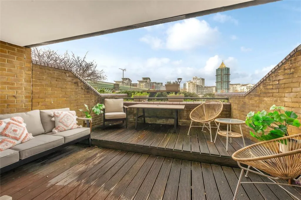 2 bed Apartment