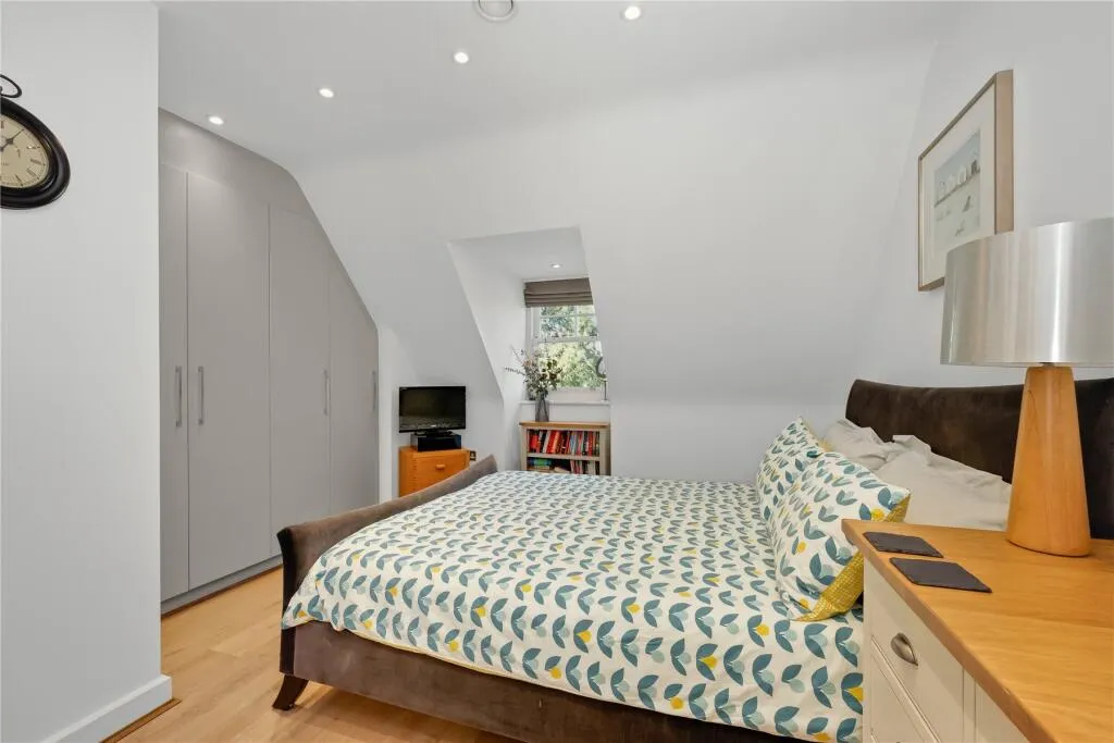 2 bed Penthouse