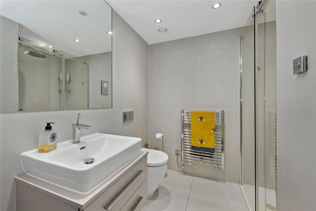 2 bed Penthouse