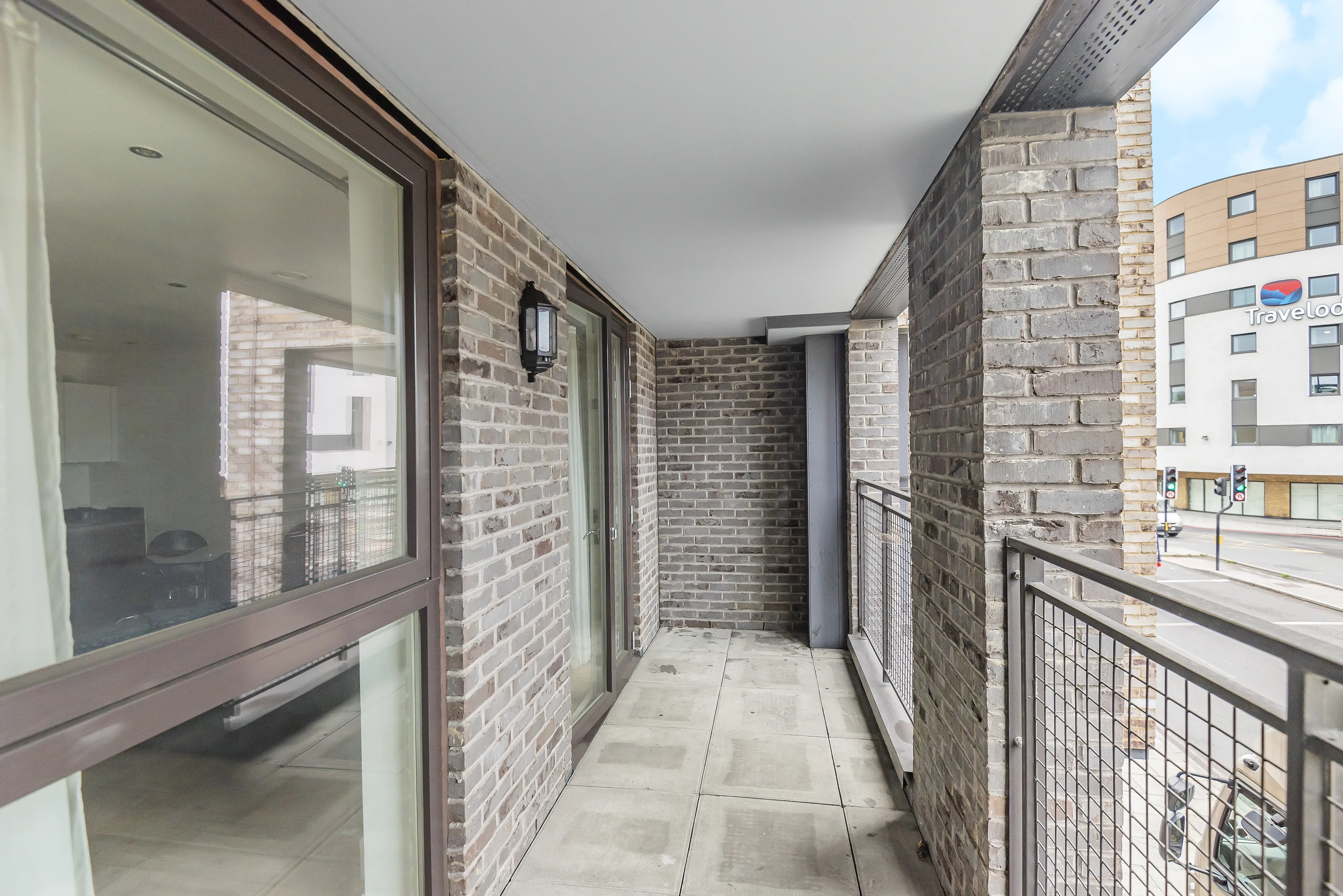 2 bed Apartment