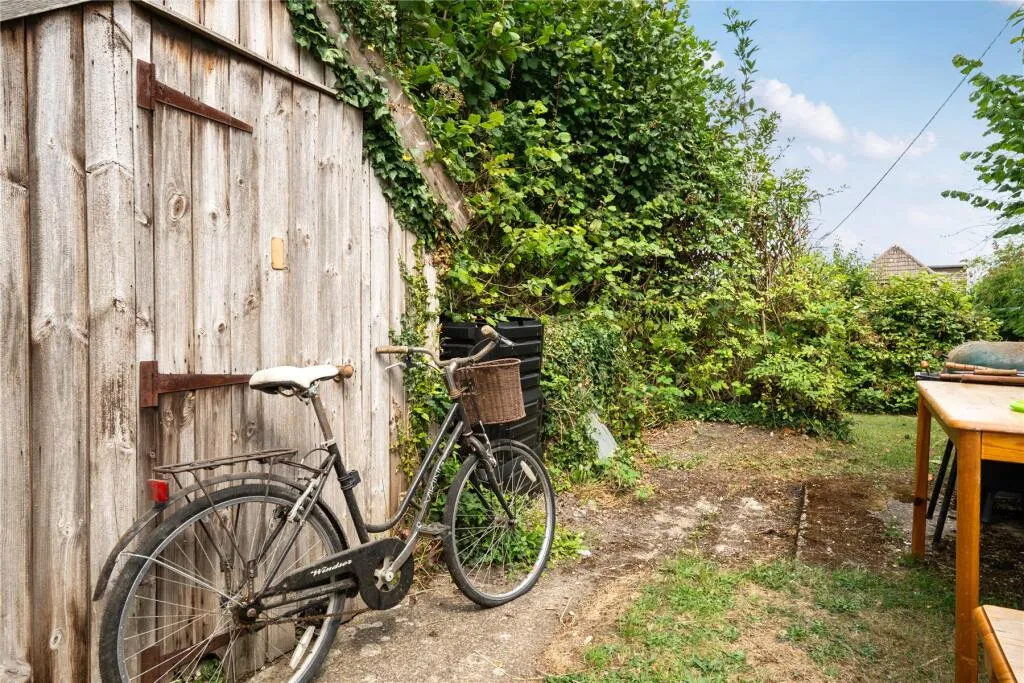 3 bed Semi-Detached