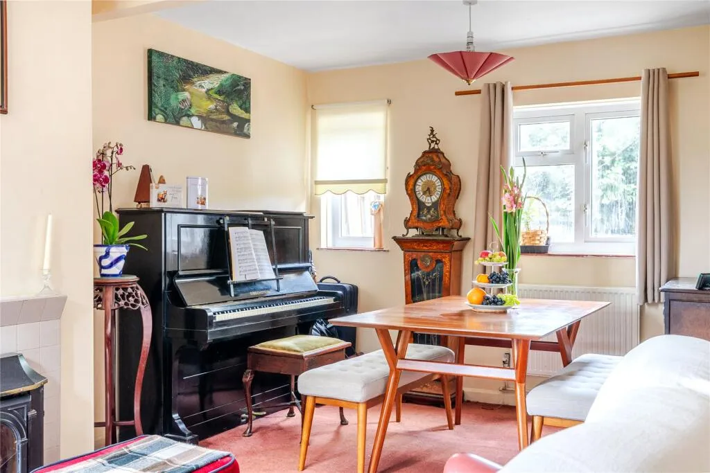 3 bed Semi-Detached