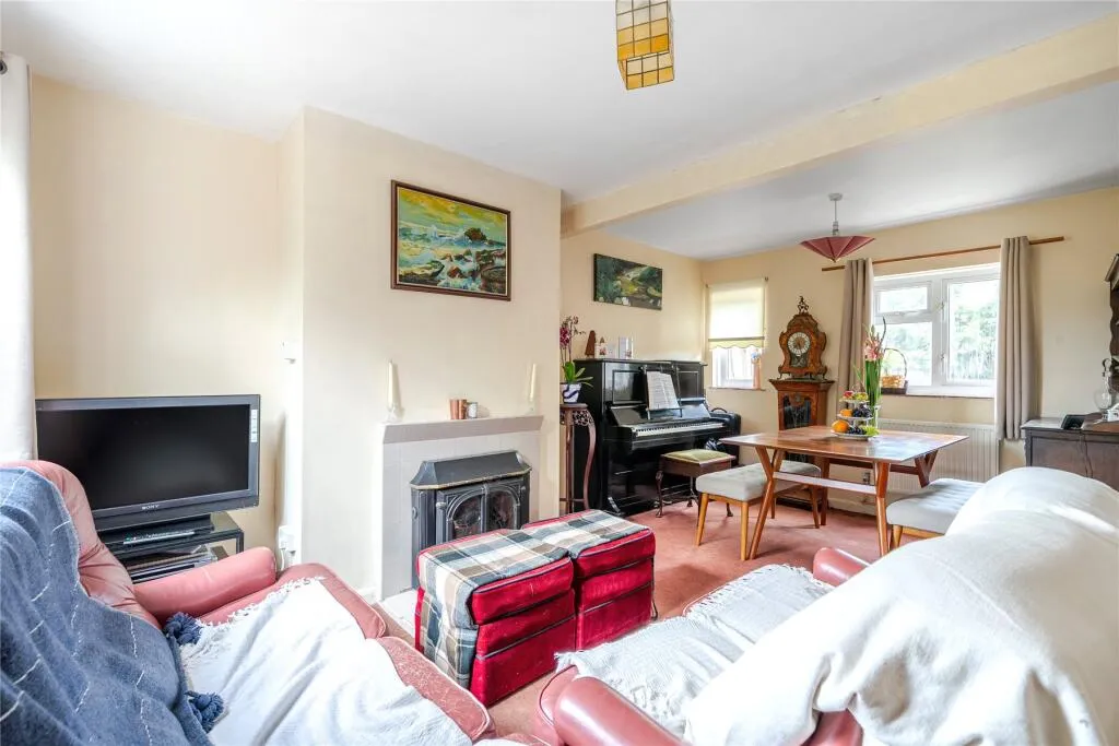 3 bed Semi-Detached