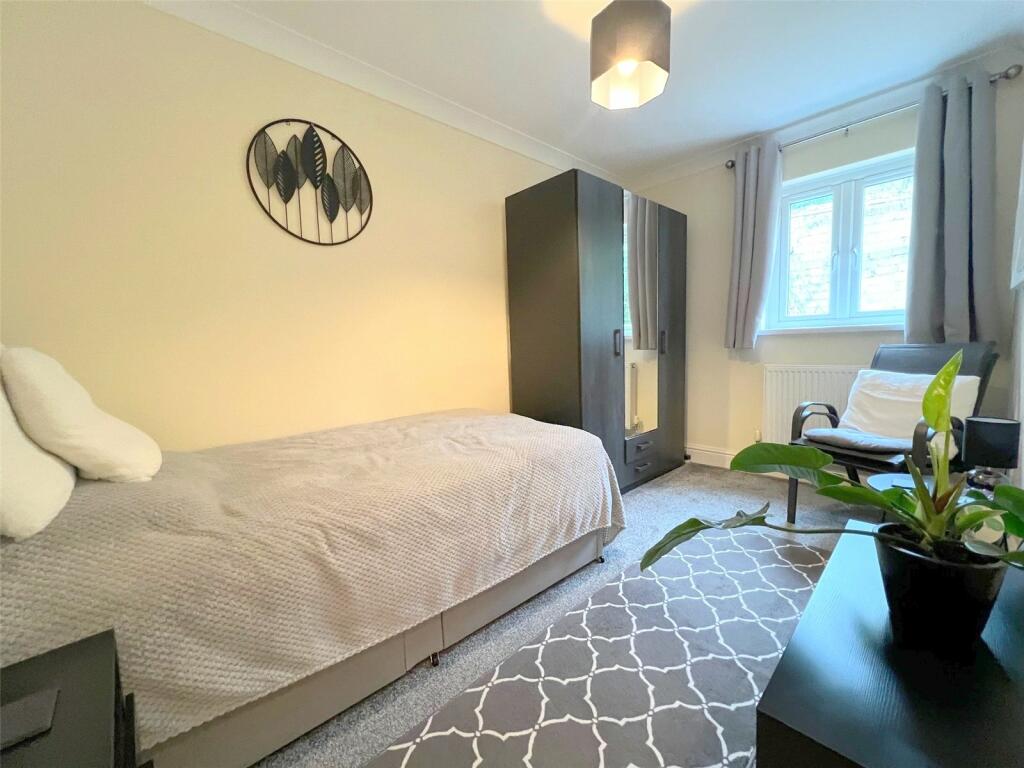 3 bed Town House