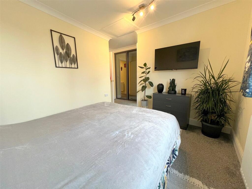 3 bed Town House