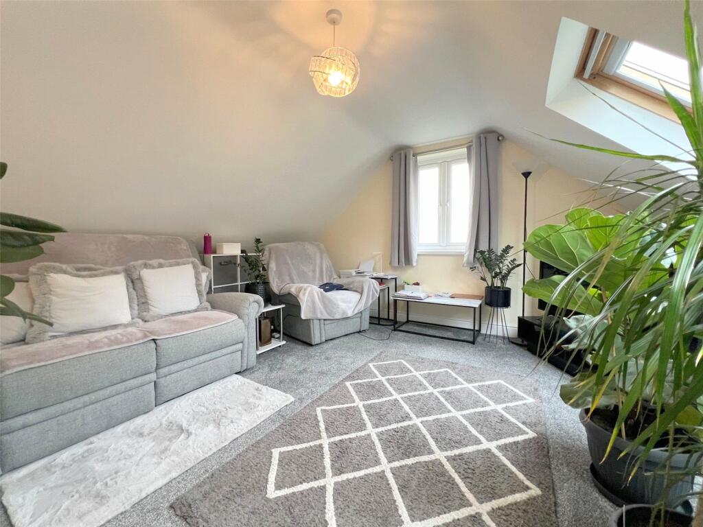 3 bed Town House