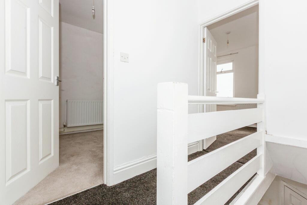 2 bed Terraced