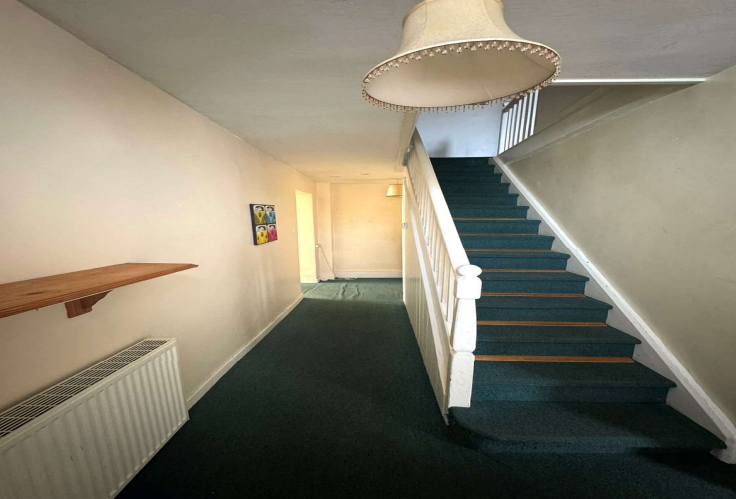 2 bed End of Terrace