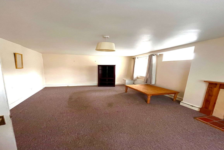 2 bed End of Terrace