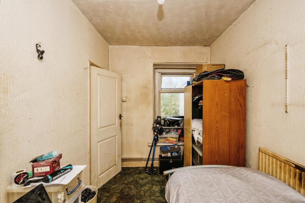 2 bed Terraced