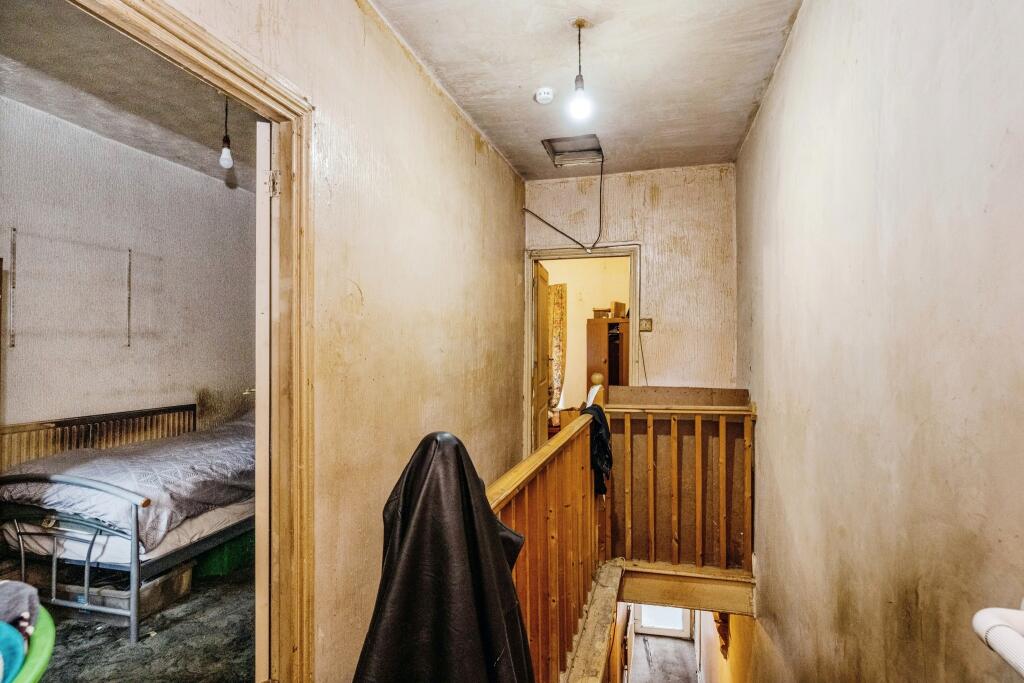 2 bed Terraced