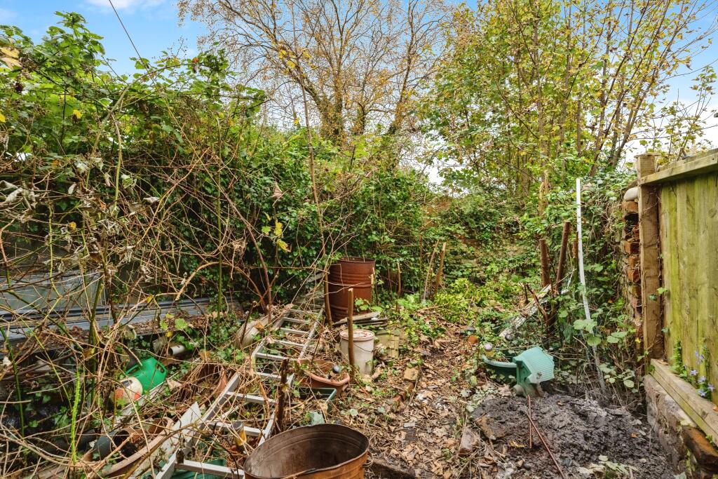 2 bed Terraced