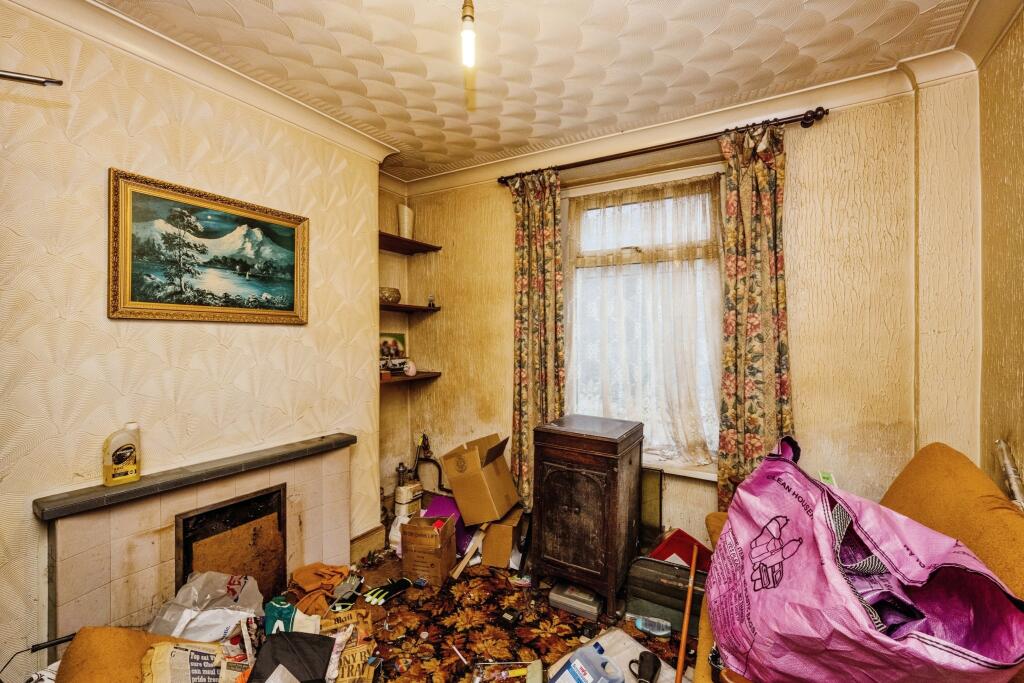 2 bed Terraced