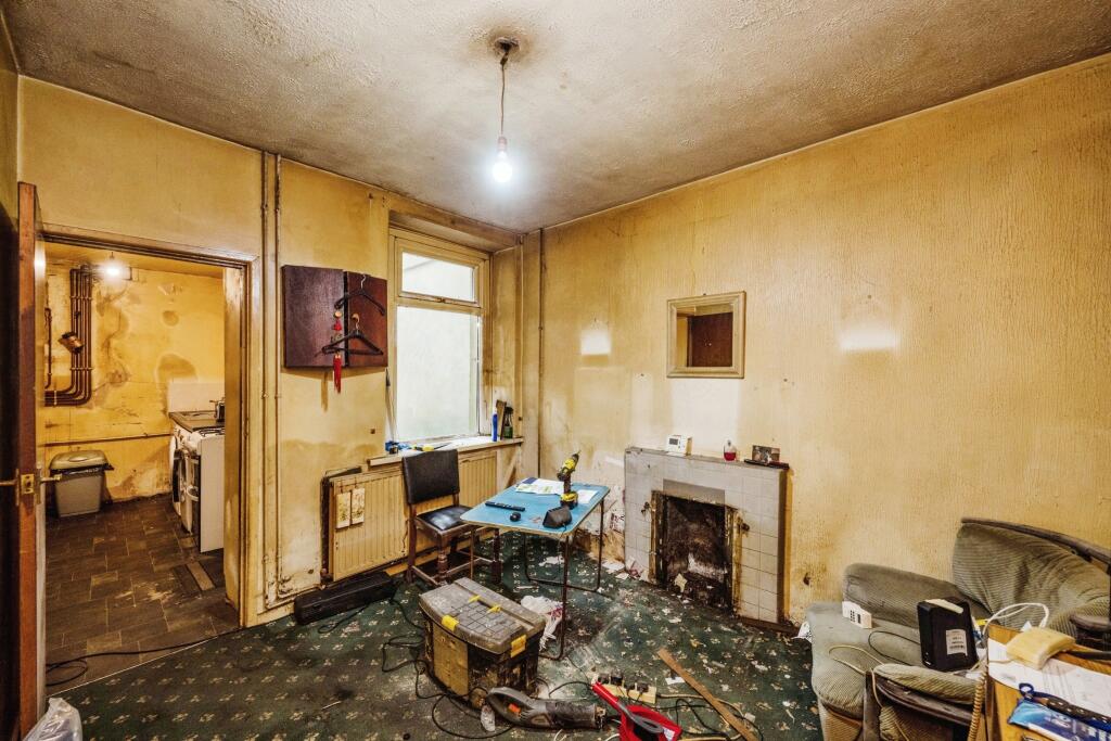 2 bed Terraced