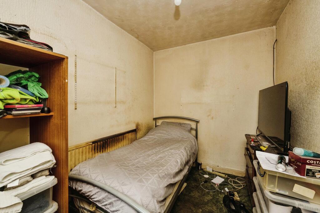 2 bed Terraced