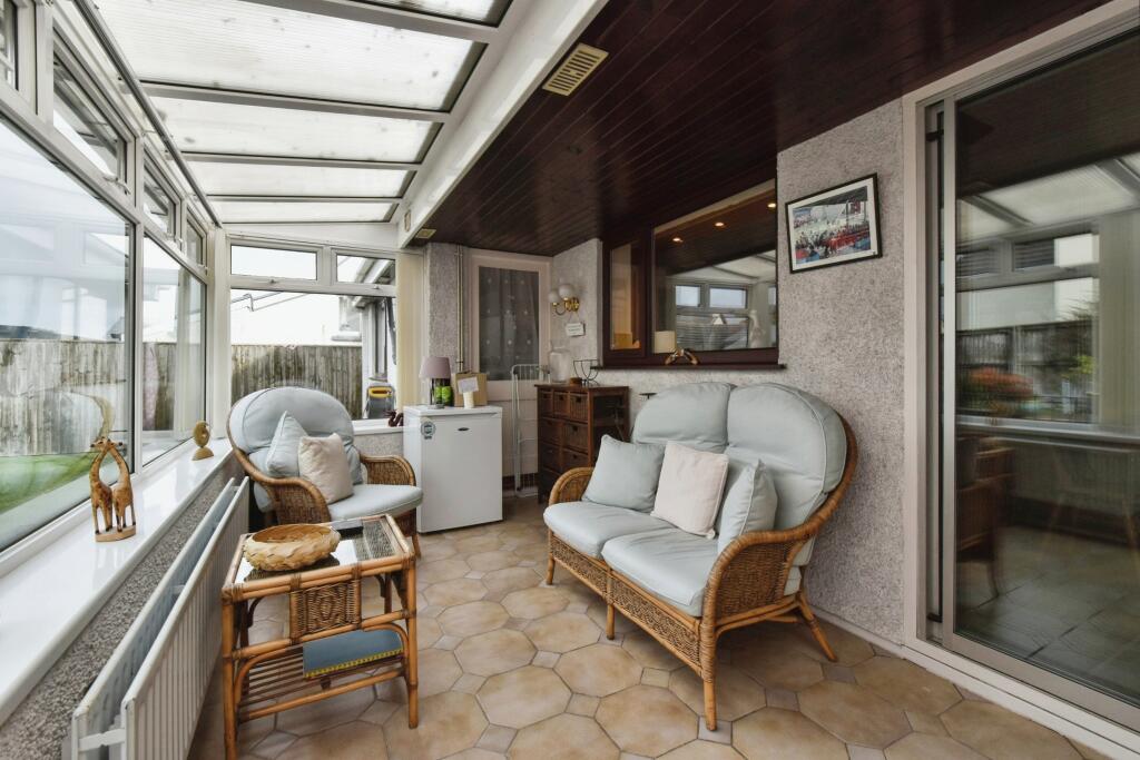 2 bed Detached Bungalow