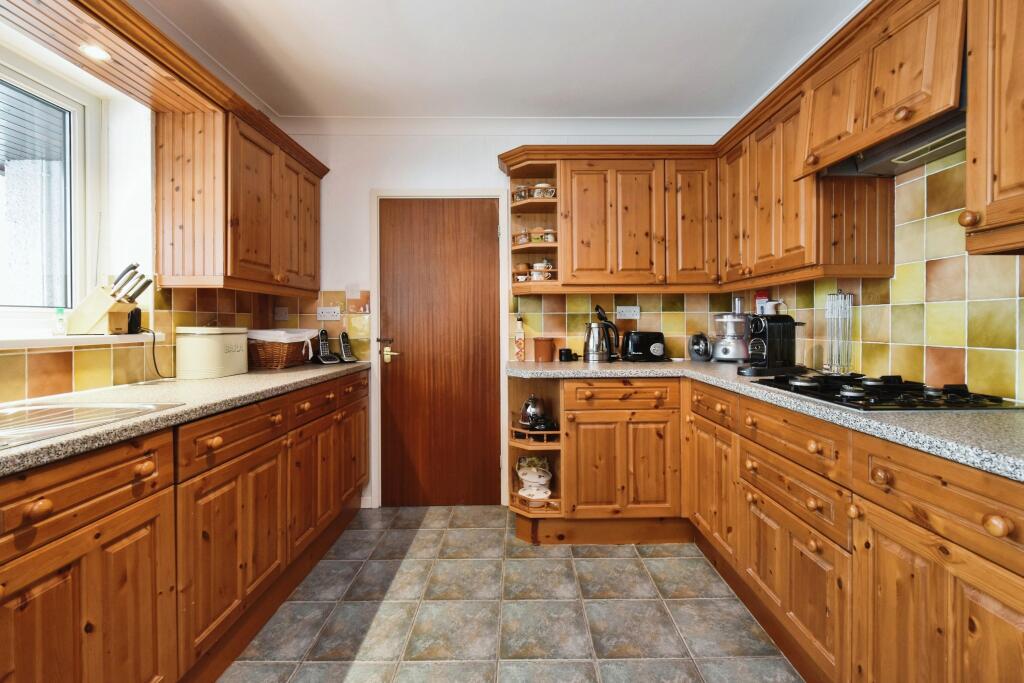 2 bed Detached Bungalow