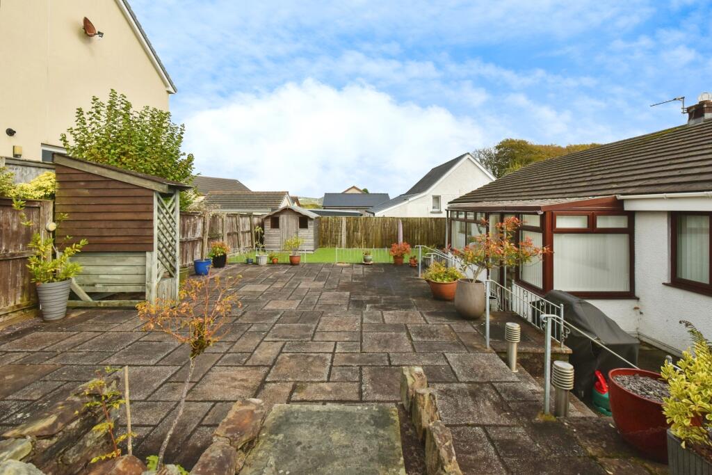 2 bed Detached Bungalow