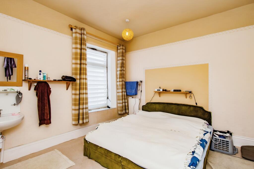 3 bed Semi-Detached