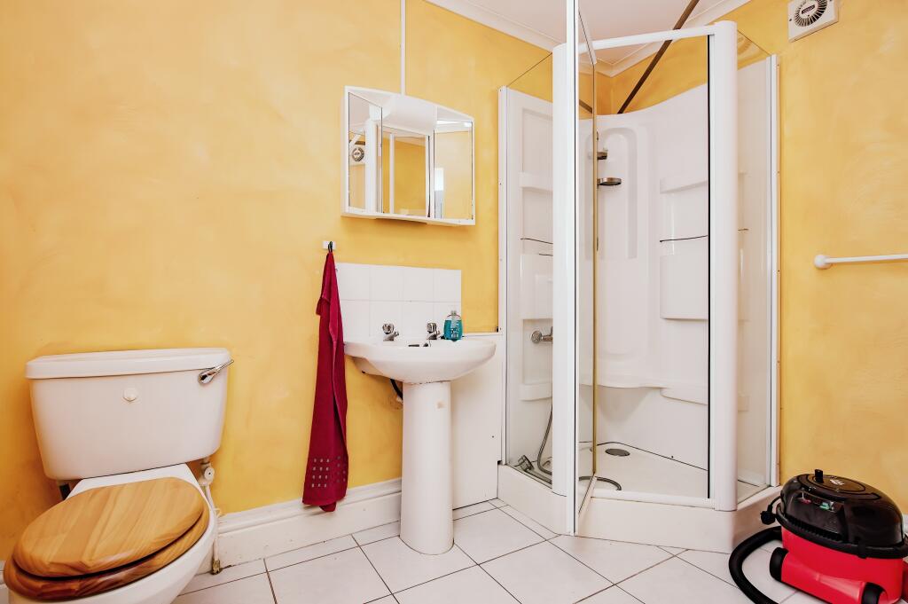 3 bed Semi-Detached