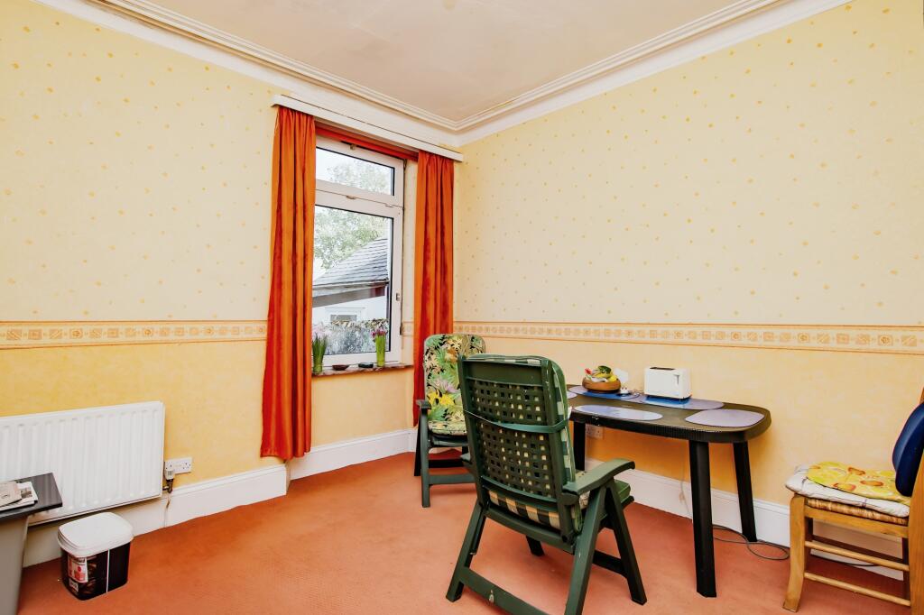 3 bed Semi-Detached