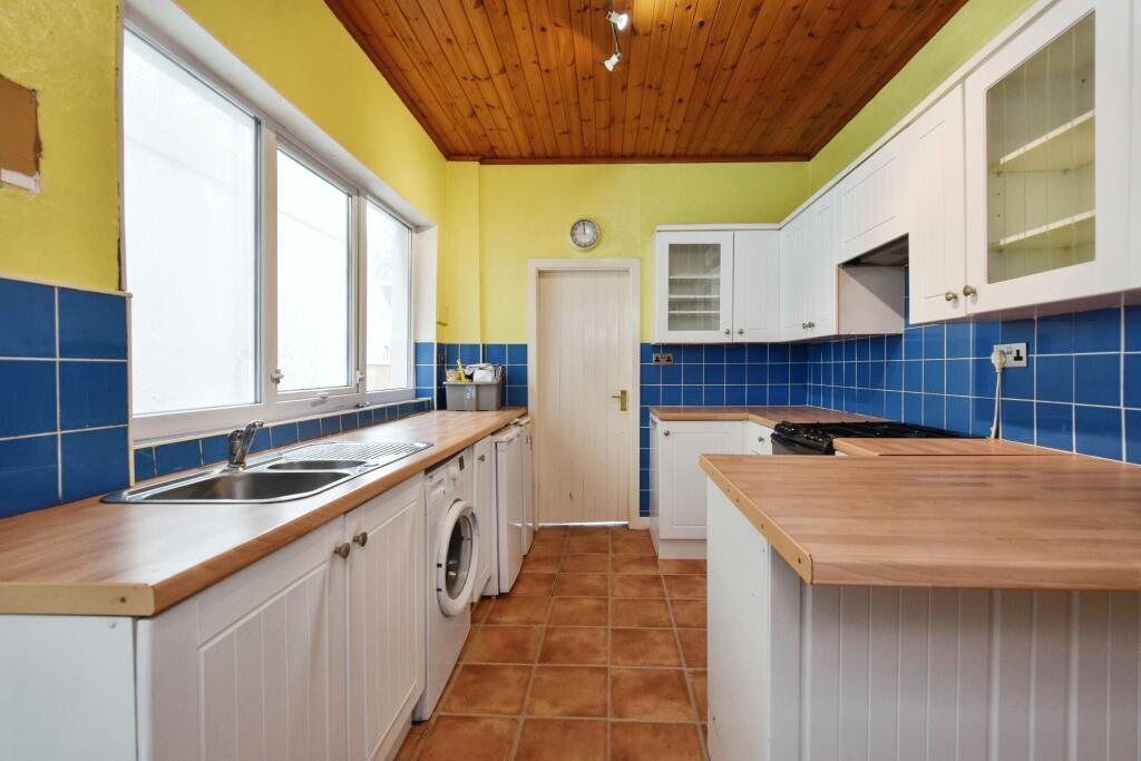 2 bed Terraced
