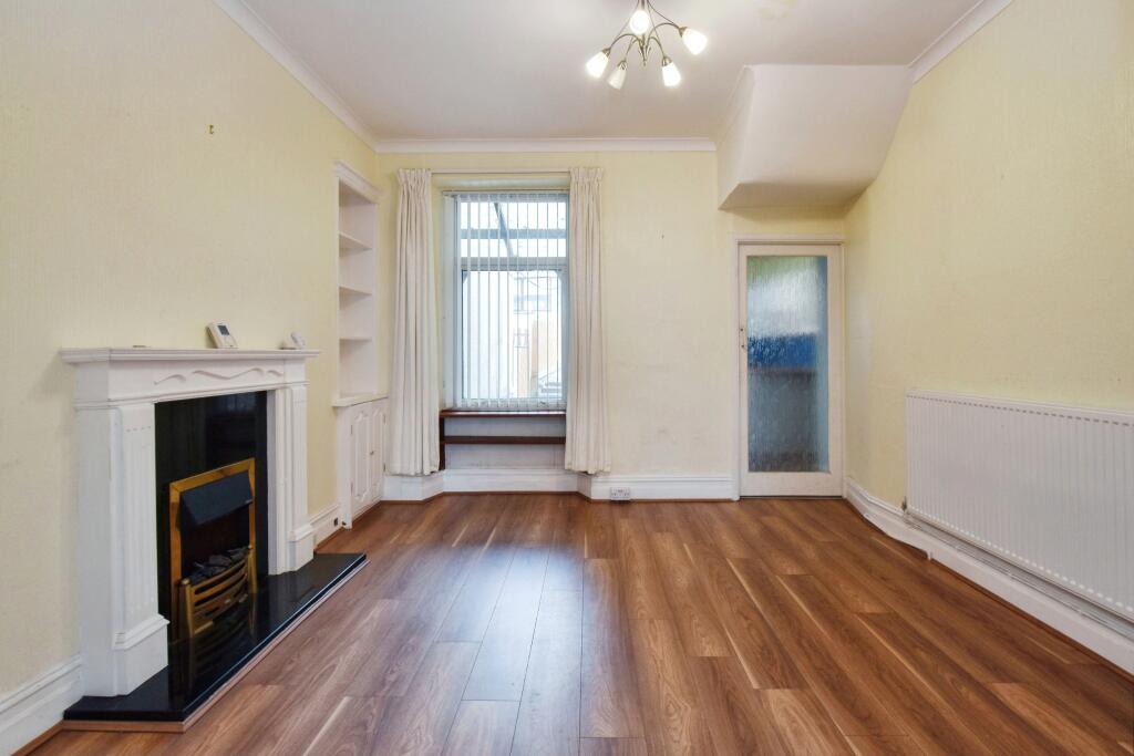 2 bed Terraced