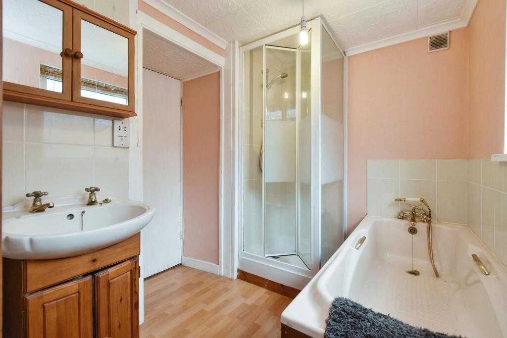 2 bed Terraced
