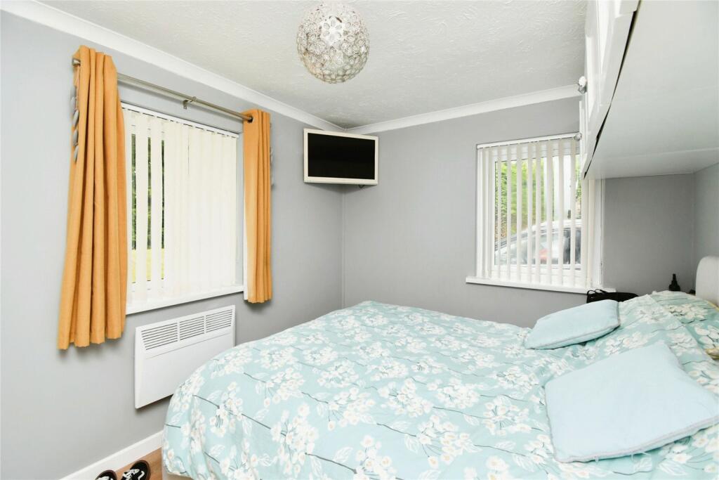 3 bed Detached Bungalow