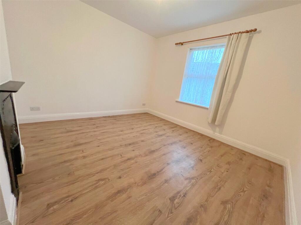 2 bed Detached Bungalow