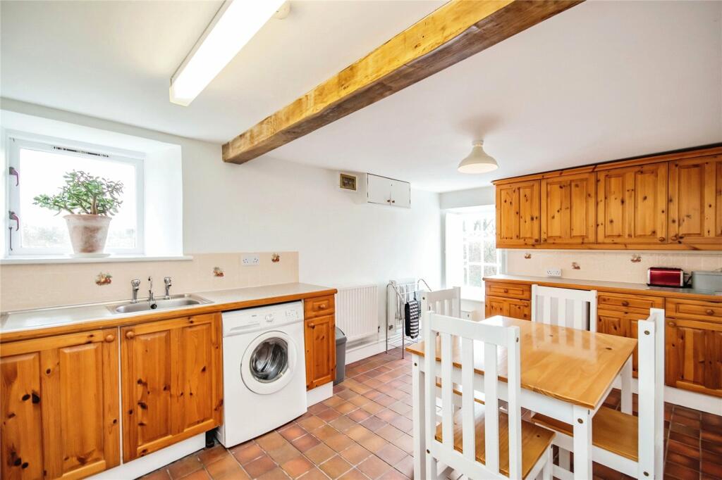 7 bed House