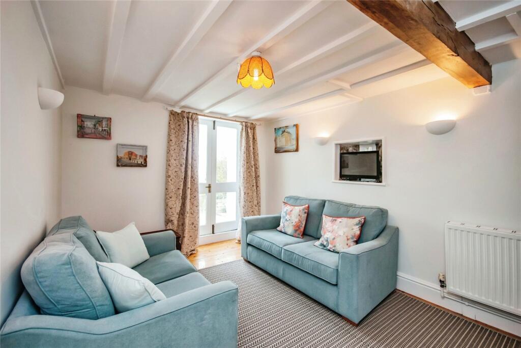 7 bed House
