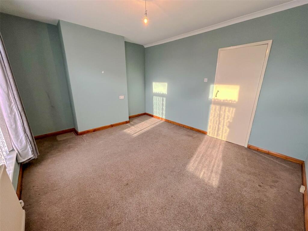 3 bed Terraced