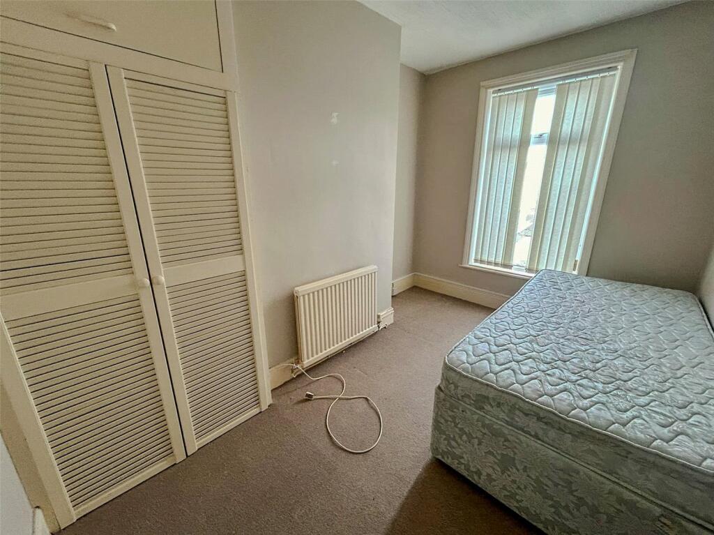 3 bed Terraced