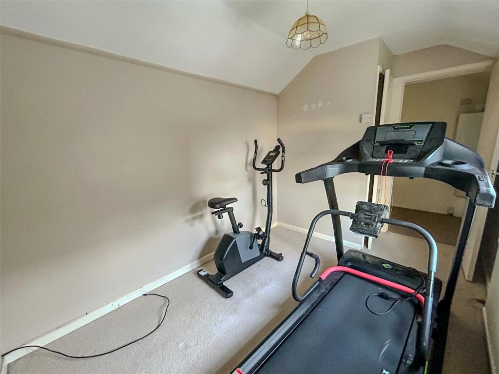 3 bed Terraced