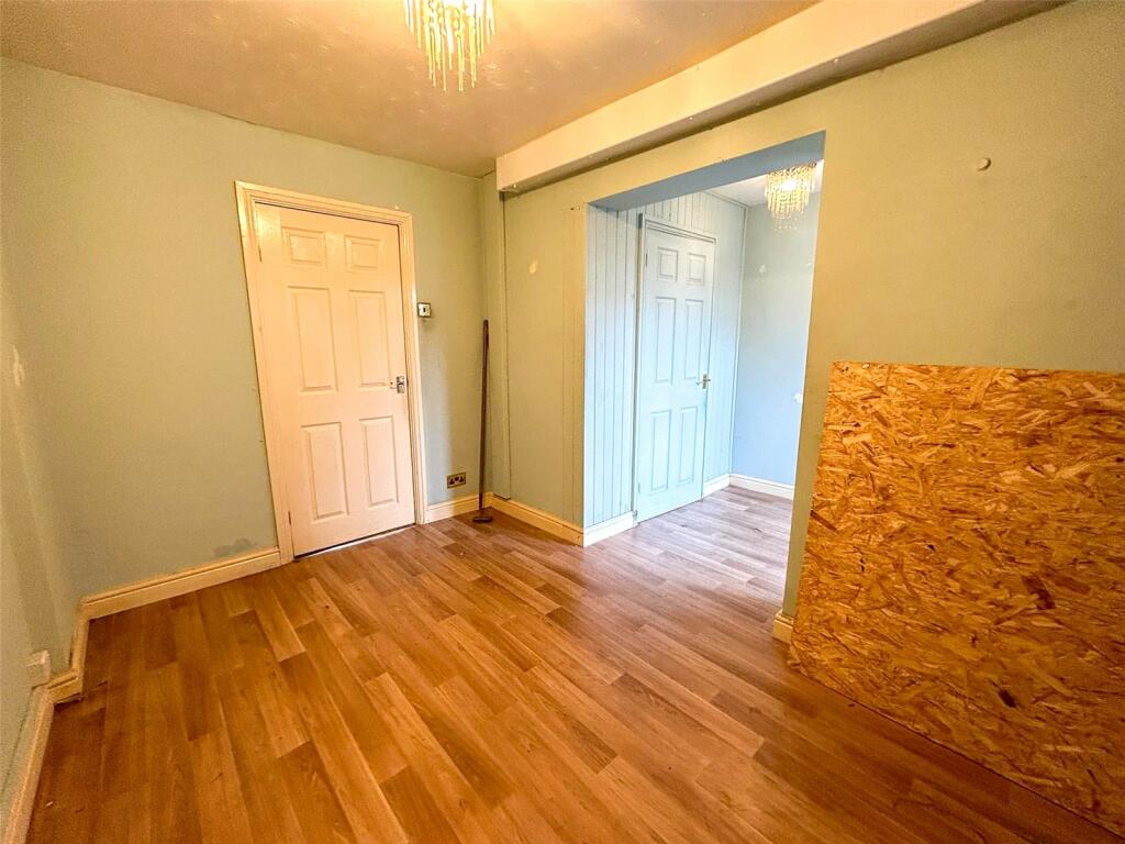 3 bed Terraced