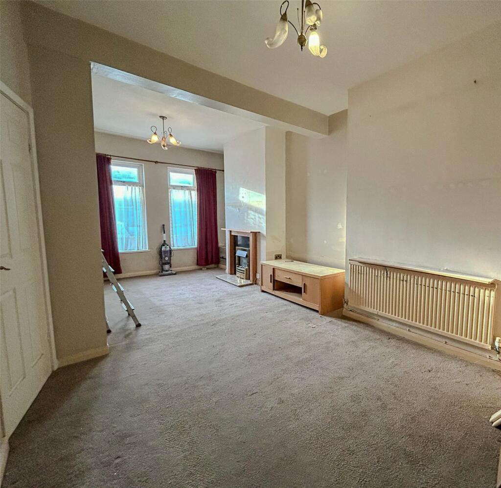 3 bed Terraced