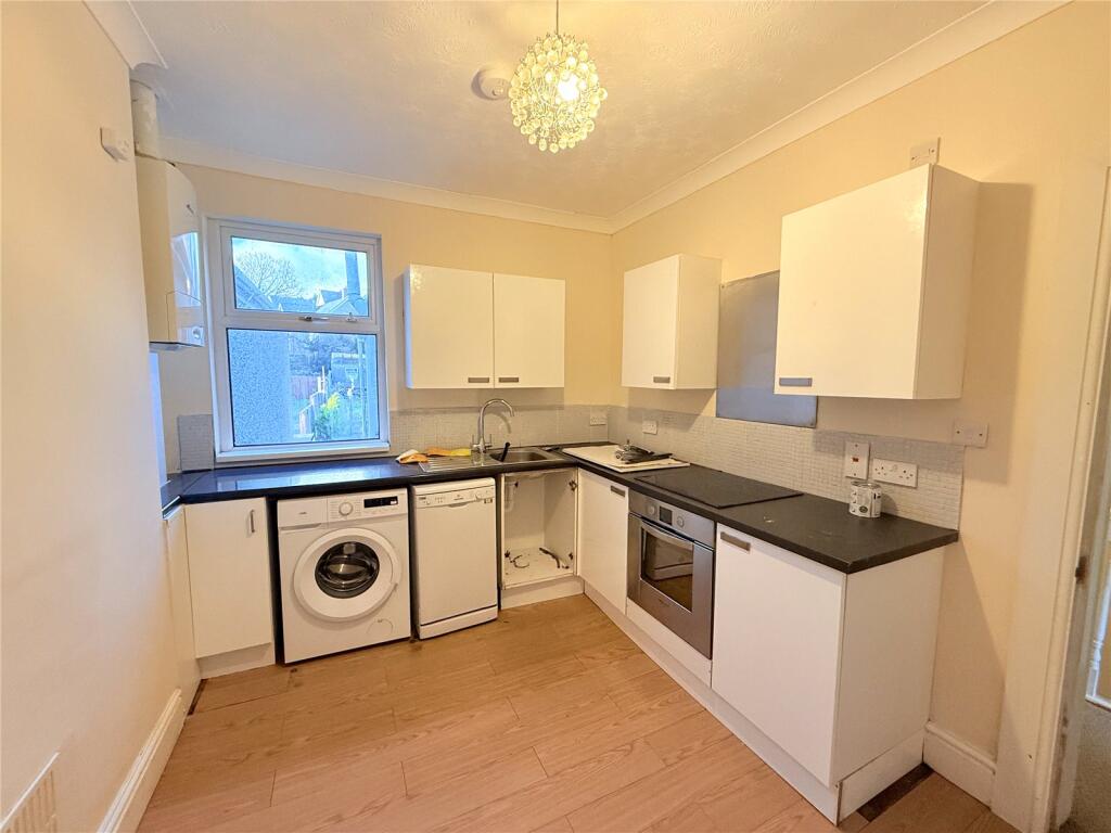 4 bed Terraced