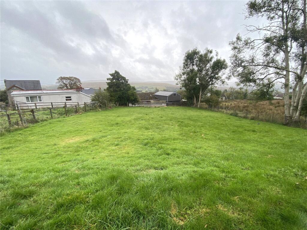 4 bed Detached